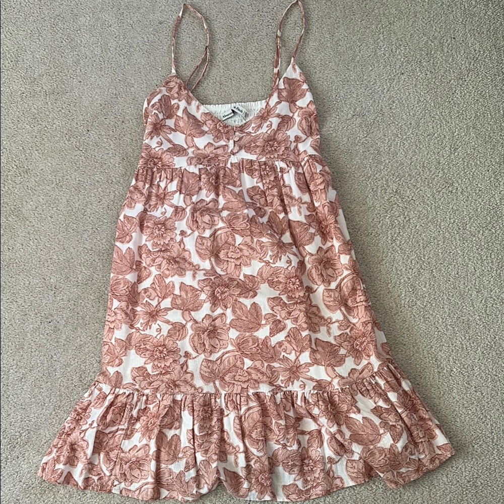 Abercrombie & Fitch Pink and White Ruffled Mini Sundress excellent condition